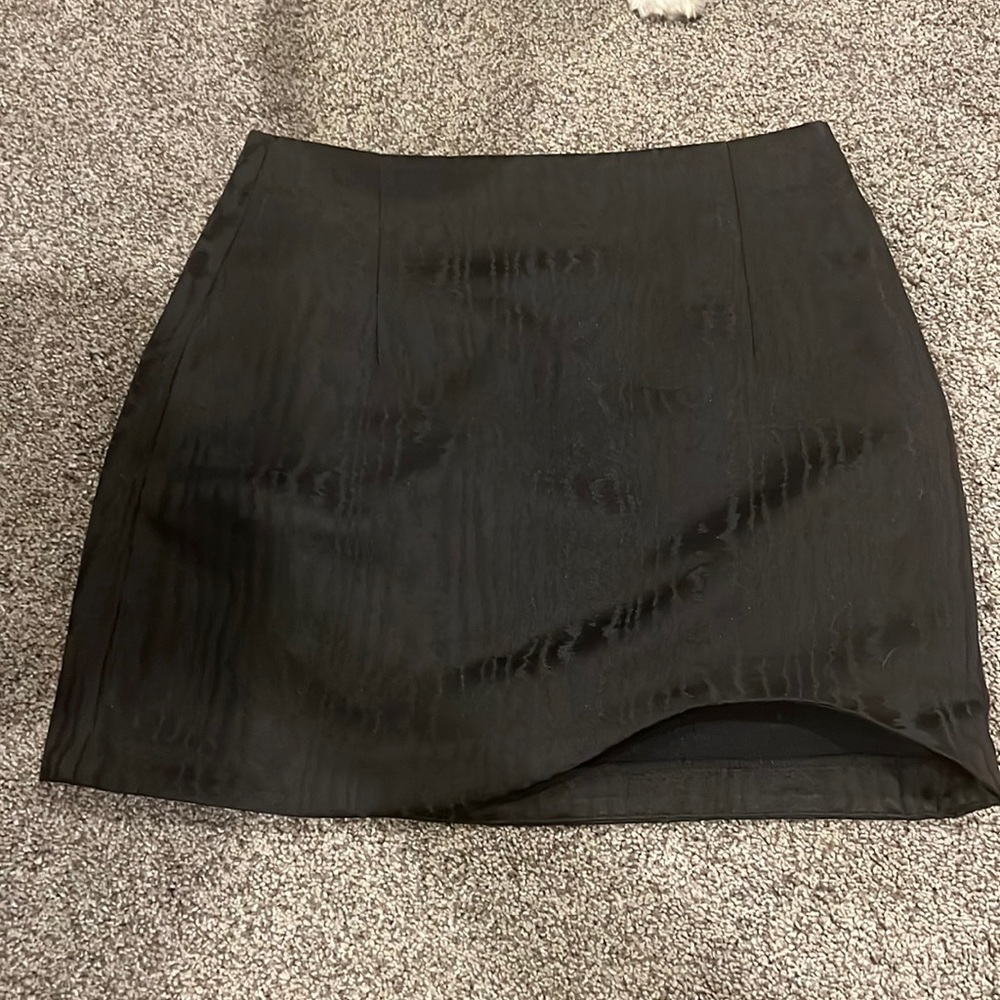 black mini skirt